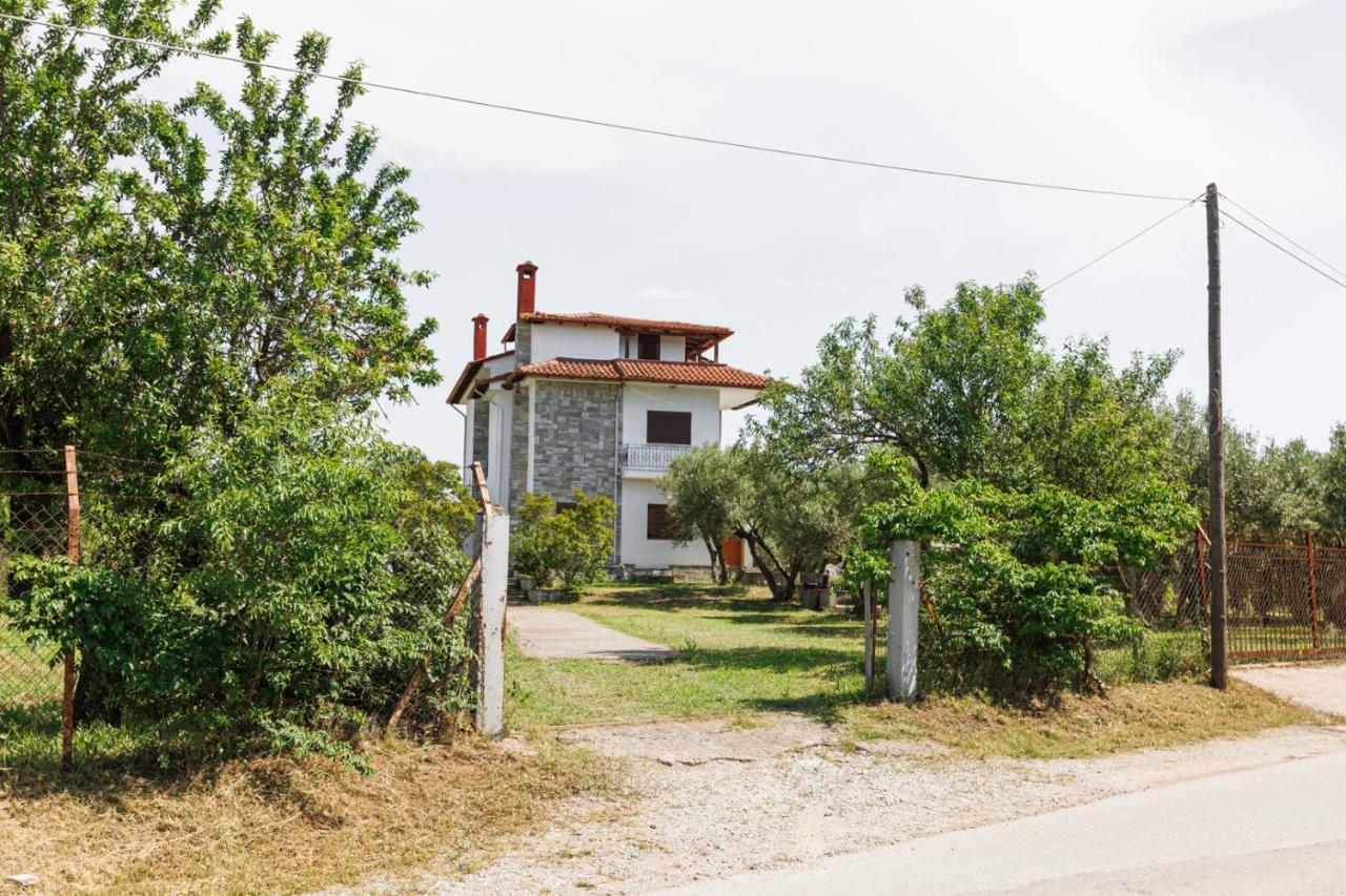 Large Home Near Potamos Beach Epanomi Esterno foto